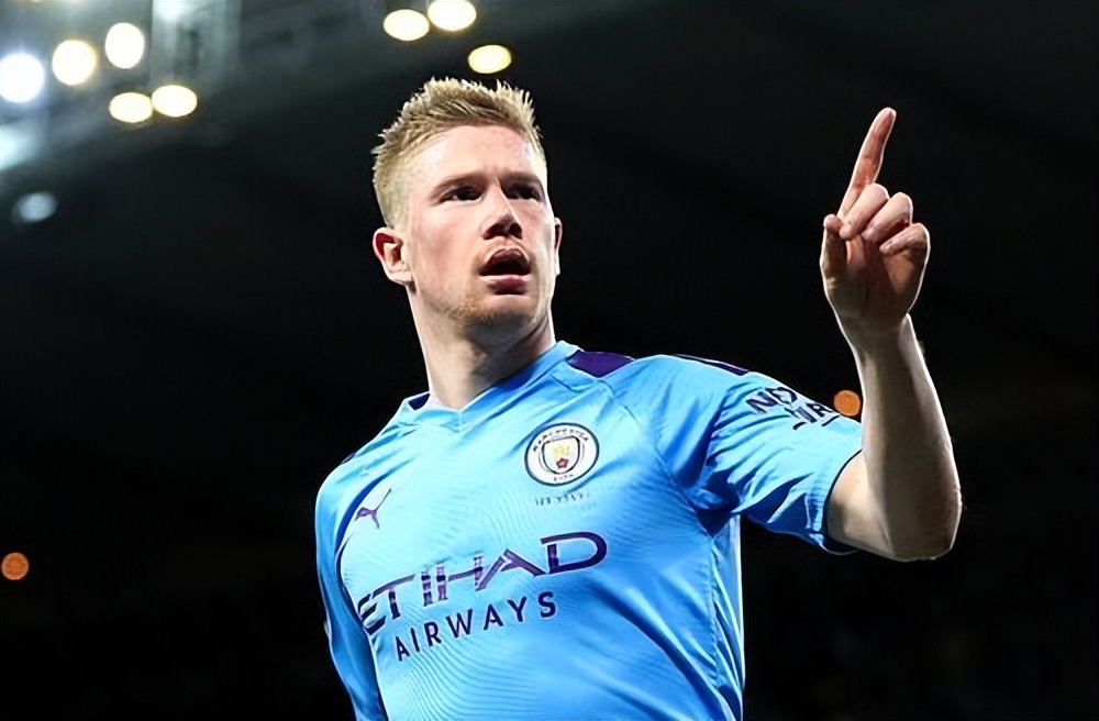 接下来的一个月再进10球，姆巴佩将跃升经典射手榜，仅次于梅西领先C罗