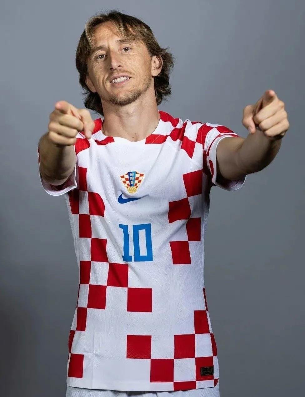 阿尔托贝利：劳塔罗如果留在国米一定会超越我；皮奥前途无量